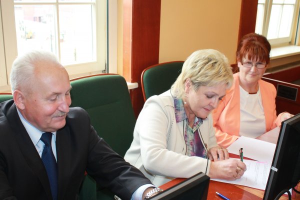 Podpisaliśmy umowę na wsparcie przygotowawcze LGD Podpisaliśmy umowę na wsparcie przygotowawcze LGD